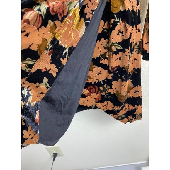 ASTR The Label Velvet Burnout Floral Lanita Wrap Dress Size Medium Long Sleeve - Picture 15 of 16